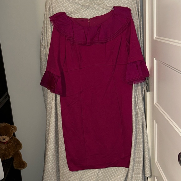 NWT NUE by Shani Fuchsia Ruffled 3/4 Sleeve Sheath Dress - Picture 2 of 8